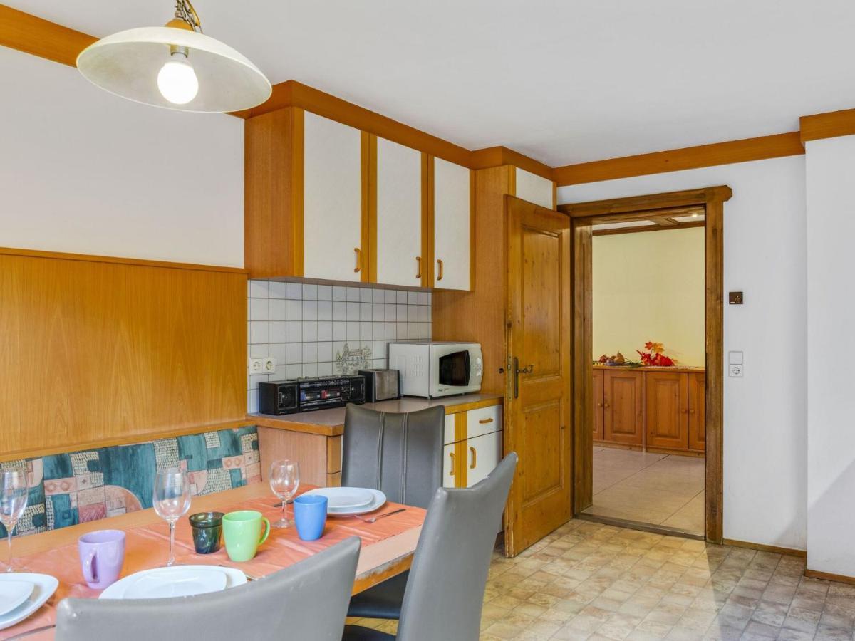Apartment Near Hoge Tauern National Park Matrei in Osttirol Bagian luar foto