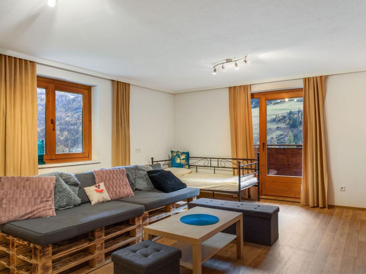 Apartment Near Hoge Tauern National Park Matrei in Osttirol Bagian luar foto