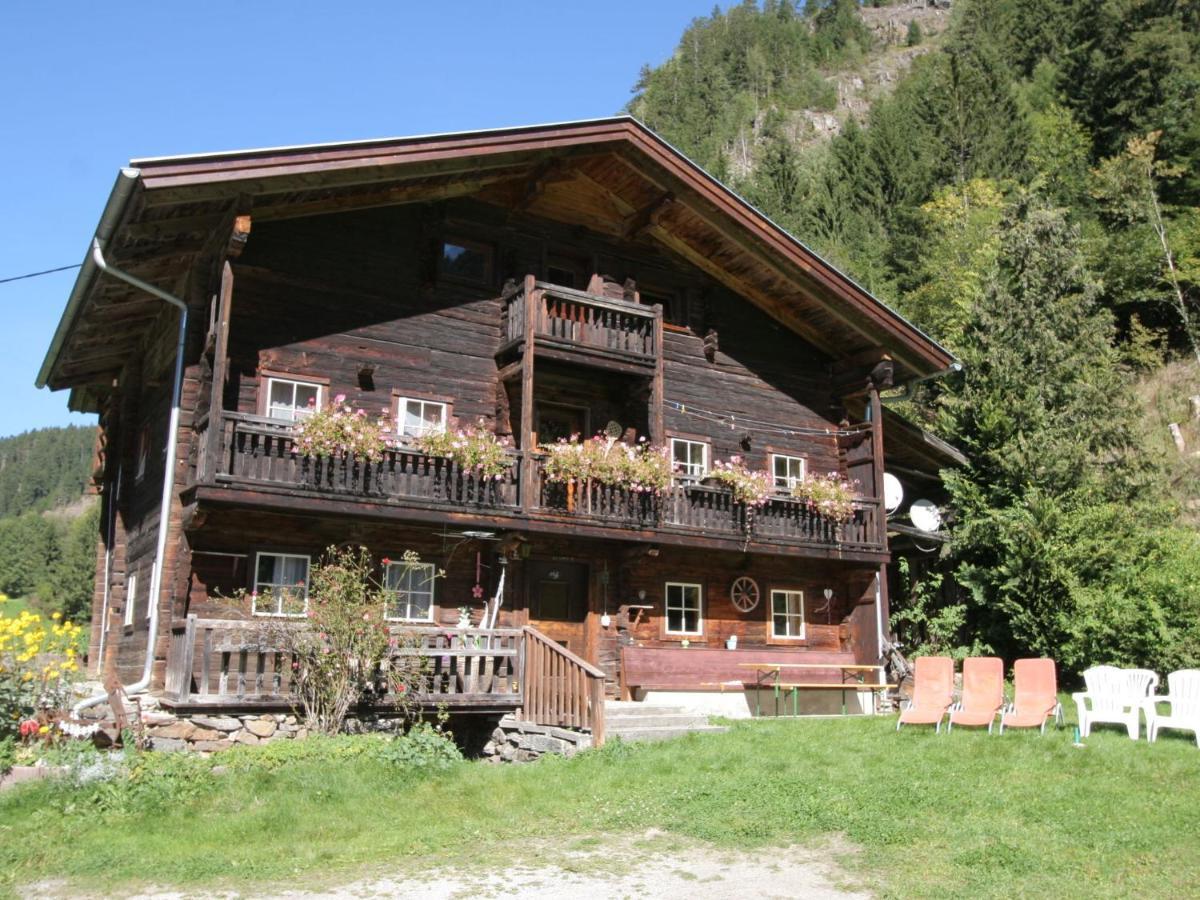 Apartment Near Hoge Tauern National Park Matrei in Osttirol Bagian luar foto